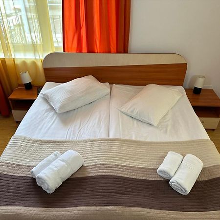 סקלה Restaurant Motel Dolorean מראה חיצוני תמונה